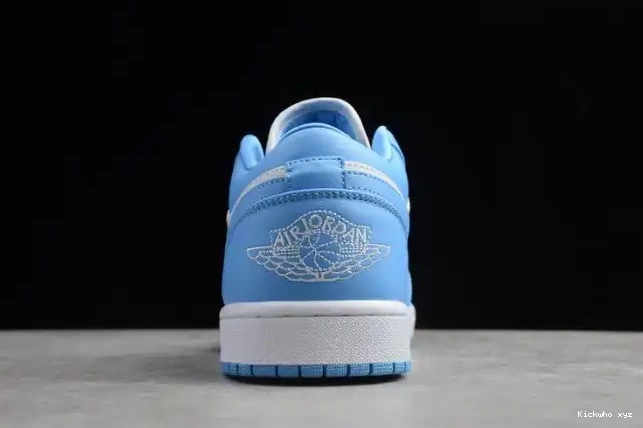 Air Low UNC AO9944-441 1 Jordan (W) 0516